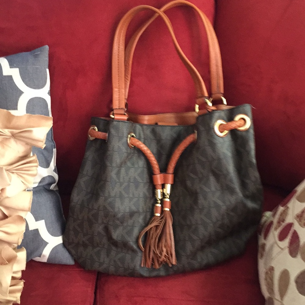 Michael Kors purse